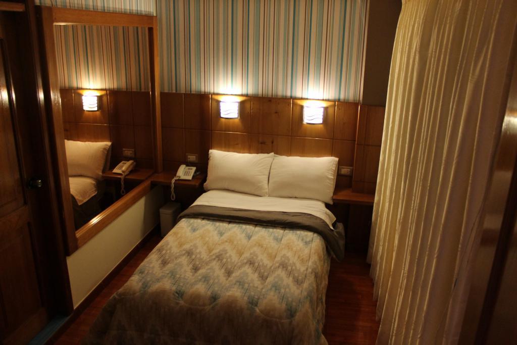 Hotel Venecia Huánuco Szoba fotó