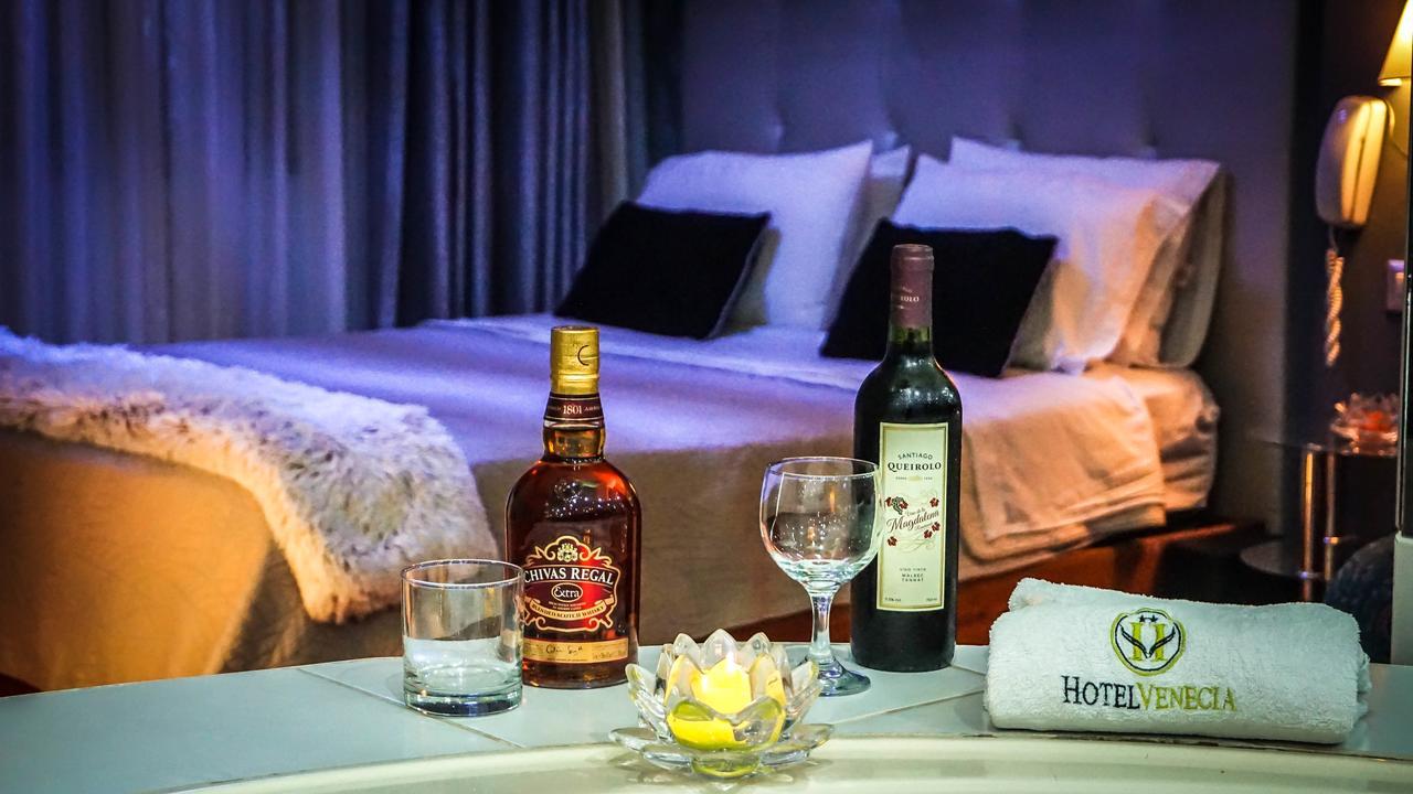 Hotel Venecia Huánuco Kültér fotó